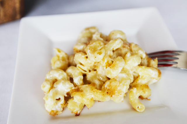 Mac-and-cheese-10
