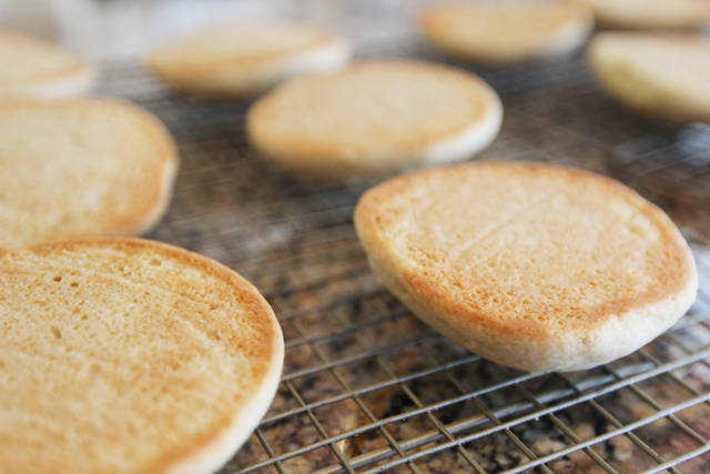 Black-and-White-Cookies-4